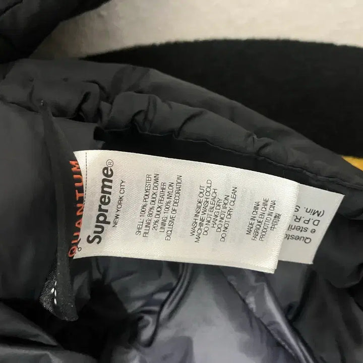 [BUNJANG] Supreme Micro Down Half Zip Hoodie Black / 슈프림 마이크로 다운 하프 집 후드 풀오버 블랙 - 24FW