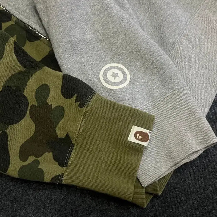 [BUNJANG] BAPE Ashura Shark Hoodie Gray/Camo / 베이프 아수라 샤크 후드집업 그레이/카모