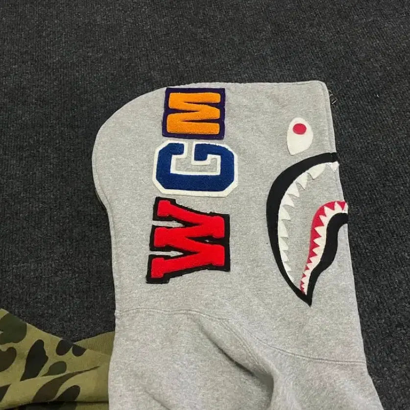[BUNJANG] BAPE Ashura Shark Hoodie Gray/Camo / 베이프 아수라 샤크 후드집업 그레이/카모