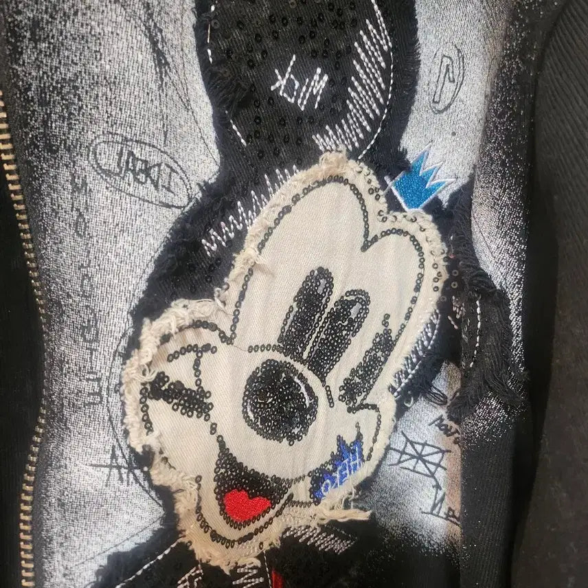 [BUNJANG] Mickey Mouse Vintage Hoodie Zip-up Jacket / 미키마우스 빈티지 후드 짚업 자켓