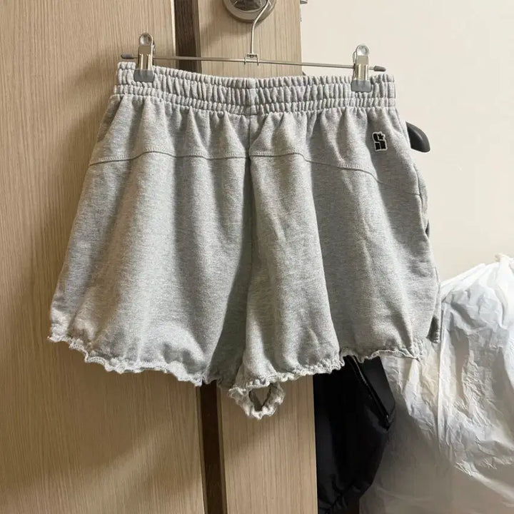 [BUNJANG] Standalone Shorts / 스탠드얼론 반바지 새상품 standalone