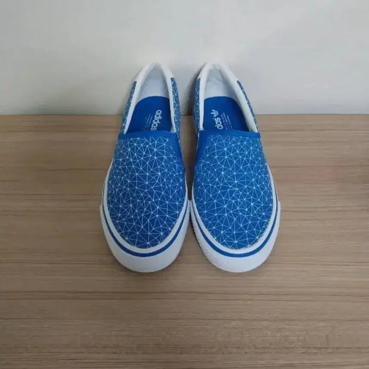 [BUNJANG] Adidas Slip-on Sneakers (240) / 여성 아디다스 슬립온,운동화, 단화(240)