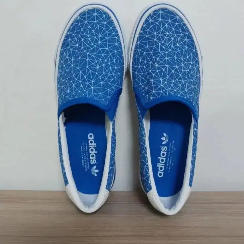 [BUNJANG] Adidas Slip-on Sneakers (240) / 여성 아디다스 슬립온,운동화, 단화(240)