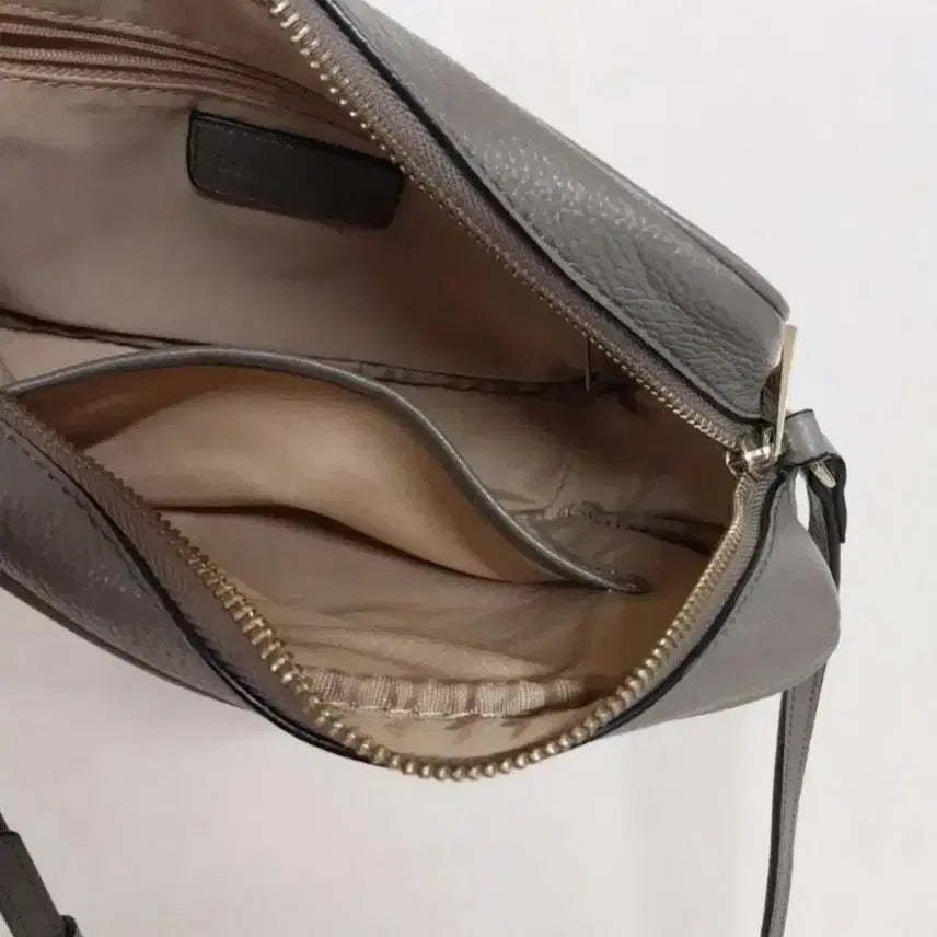 [BUNJANG] Della Stella Crossbody Bag / 여성 델라스텔라 크로스백
