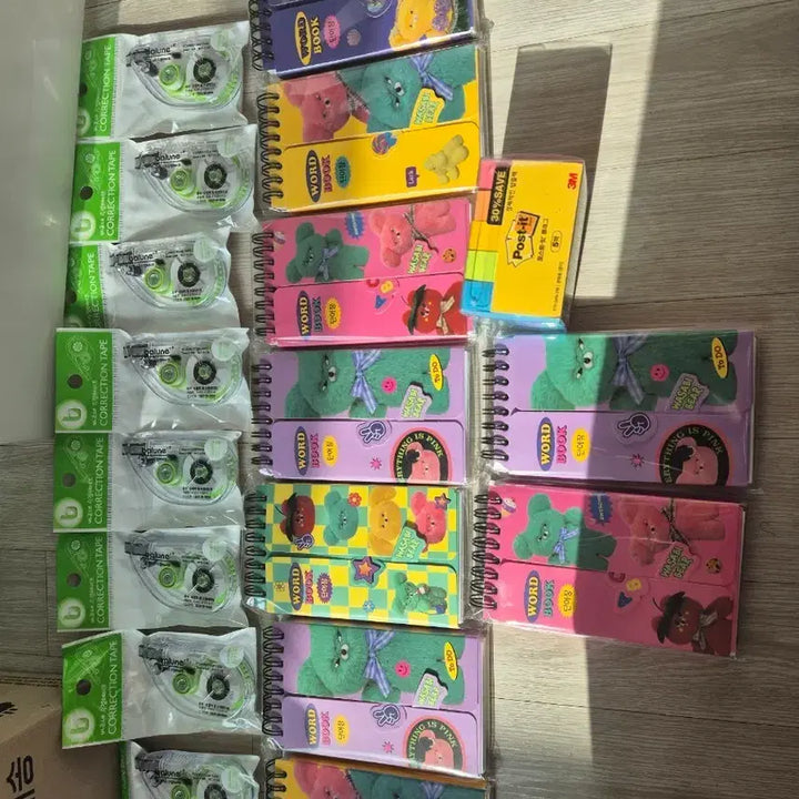 [BUNJANG] Assorted Stationery Bundle Set / 수정테이프, 영어 단어장, 포스티잇