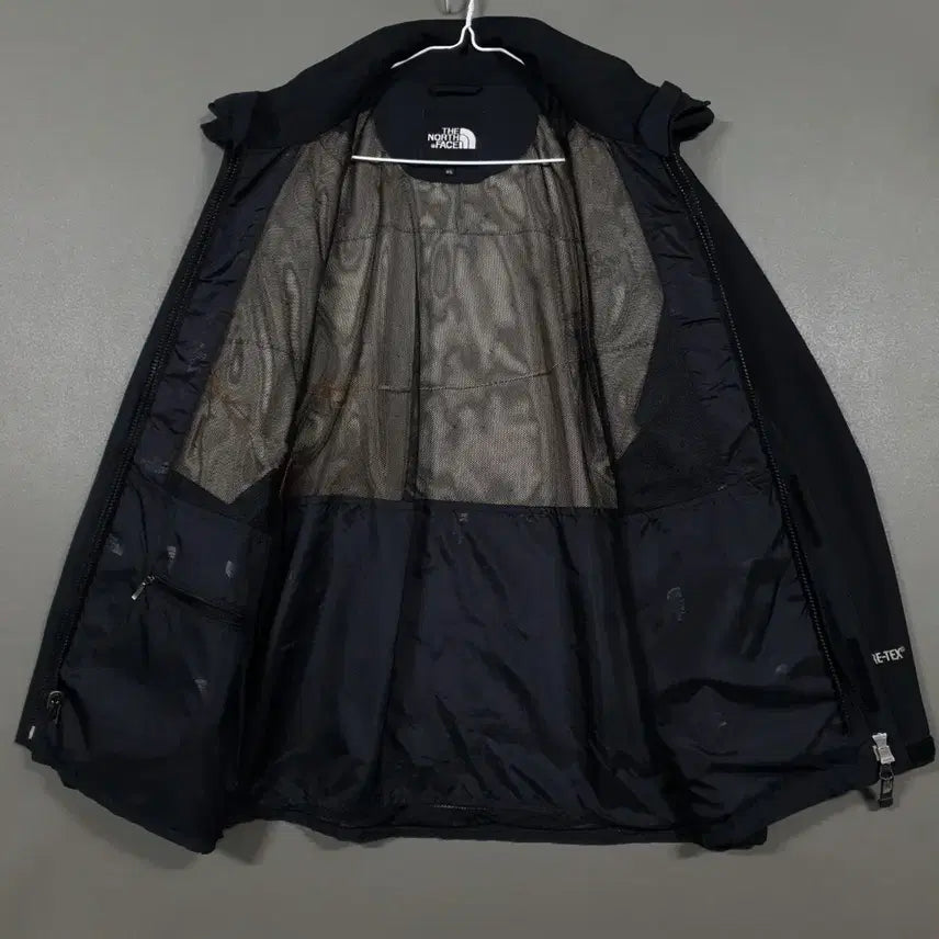 [BUNJANG] The North Face Gore-Tex Mountain Jacket Black / 실측 XL) 노스페이스 고어텍스 바람막이 마운틴 자켓 고프코어 블랙