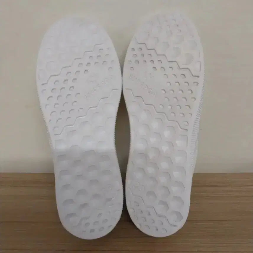 [BUNJANG] Superga 2750 Superlight Sneakers (White, 245) / 여성 수페르가 2750 수퍼라이트 운동화 (245)