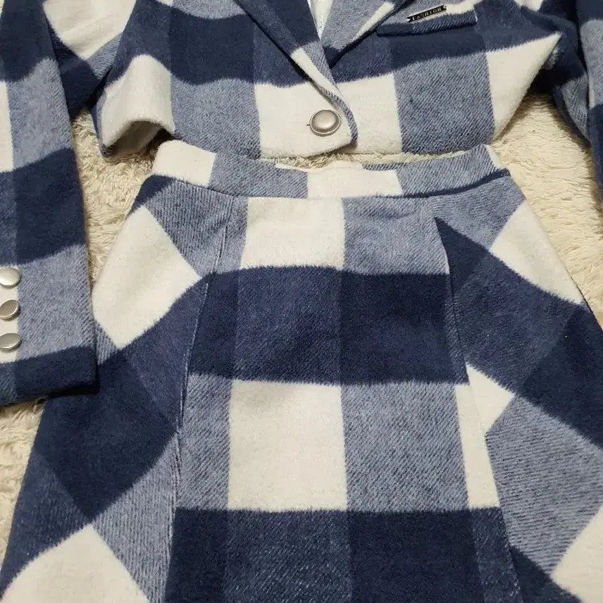 [BUNJANG] Checkered Two-Piece Set / 체크 자켓 스커트 투피스 세트