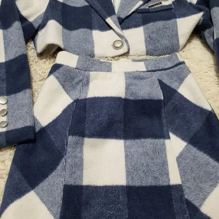 [BUNJANG] Checkered Two-Piece Set / 체크 자켓 스커트 투피스 세트