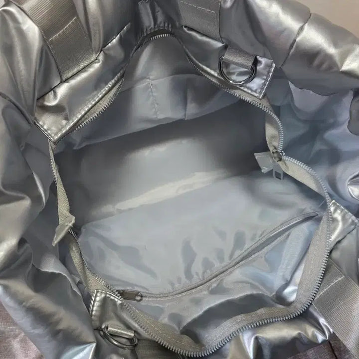 [BUNJANG] Travel Bobusang Silver Padded Bag / 여행 보부상 실버 패딩백