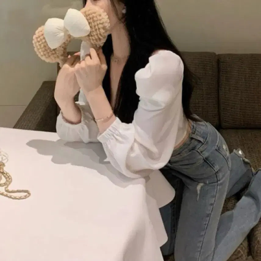 [BUNJANG] White Puff Sleeve Shirred Blouse / 화이트 퍼프 셔링 블라우스