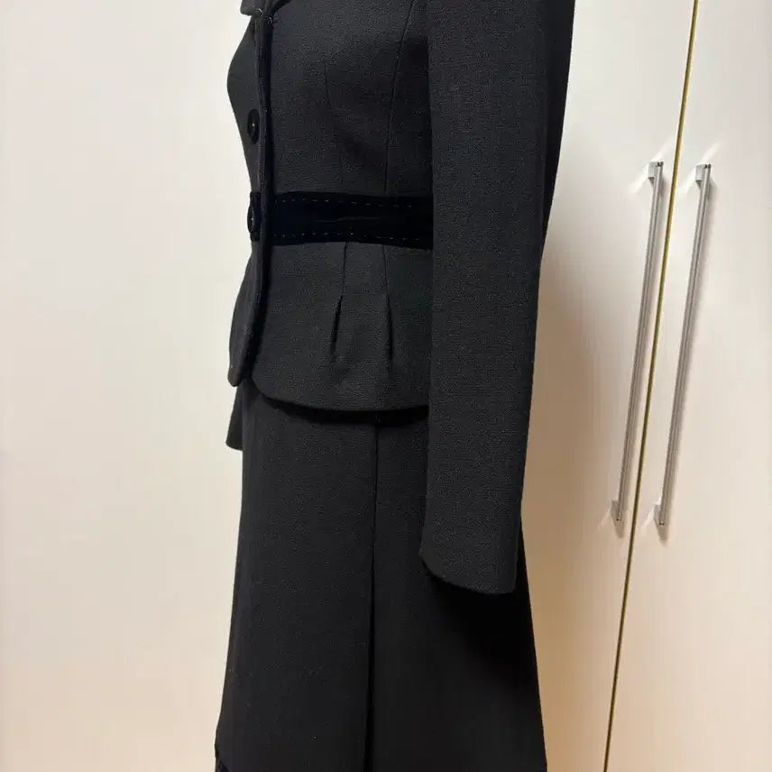 [BUNJANG] Satin Two-Piece Set / 사틴투피스