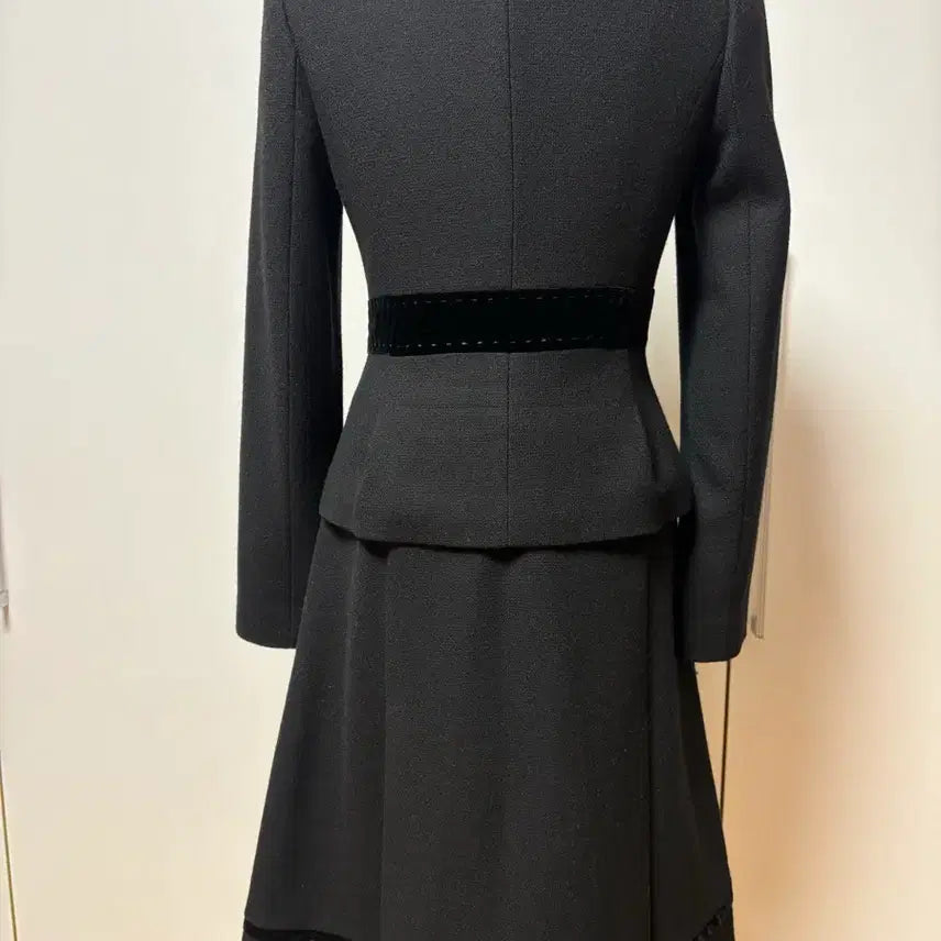 [BUNJANG] Satin Two-Piece Set / 사틴투피스