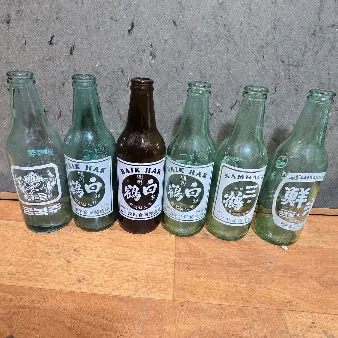 [BUNJANG] 2홉 백학/삼학 소주 빈병 모음6개 / 2홉 백학/삼학 소주 빈병 모음6개