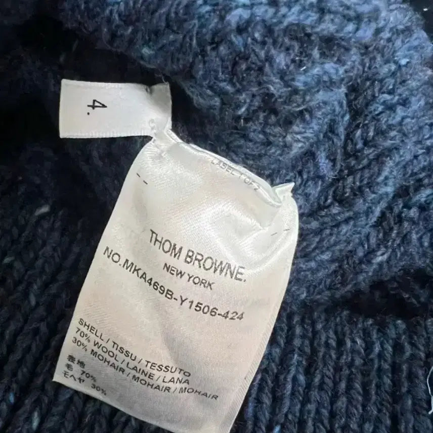 [BUNJANG] Thom Browne 4-Bar Cable Knit Navy Size 4 / 톰브라운 4바 케이블 니트 네이비 4사이즈