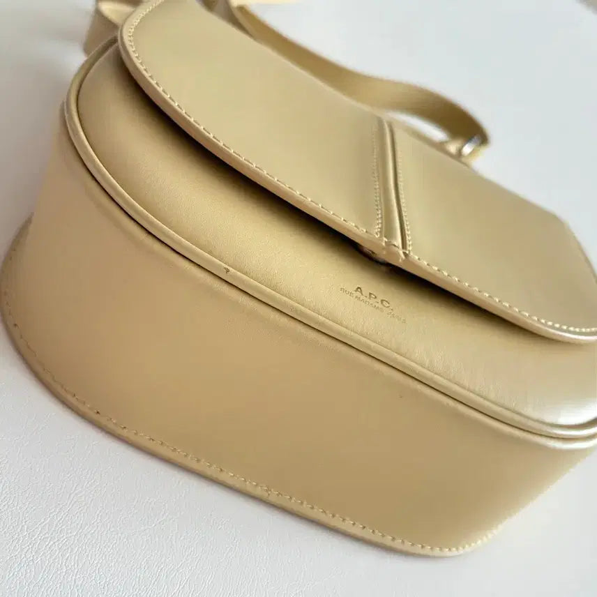 [BUNJANG] A.P.C. Betty Bag / A.P.C. 아페쎄 베티백 레몬