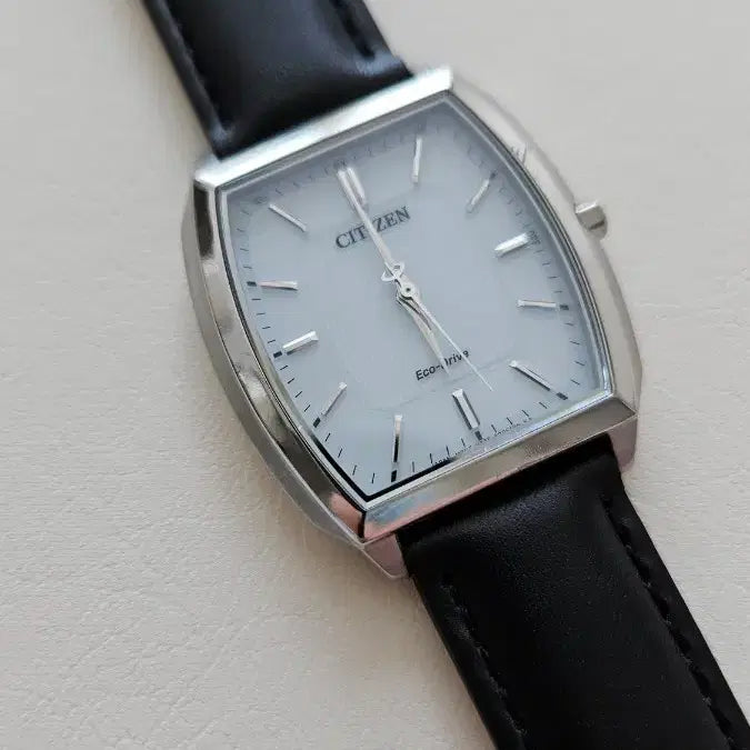 [BUNJANG] Citizen Eco-Drive Square Leather Watch / 빈티지 시티즌 에코드라이브 사각 가죽 시계