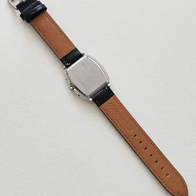 [BUNJANG] Citizen Eco-Drive Square Leather Watch / 빈티지 시티즌 에코드라이브 사각 가죽 시계