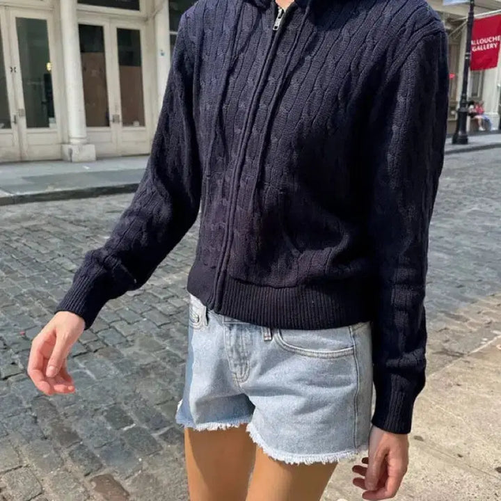 [BUNJANG] Brandy Melville Knit Zip-up Navy / 브랜디멜빌 니트집업 네이비 새상품