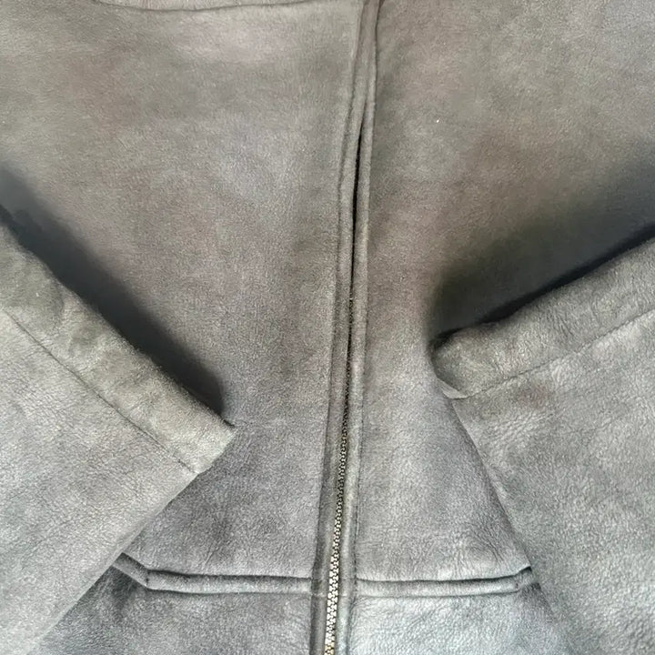[BUNJANG] Yeezy Season 5 Shearling Hooded Mustang / [m] 이지 시즌 5 블랙 시어링 후드 무스탕 코트 쉬어링 yeezy