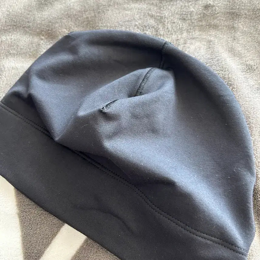 [BUNJANG] Arc'teryx Talk Black / 아크테릭스 로 토크 블랙