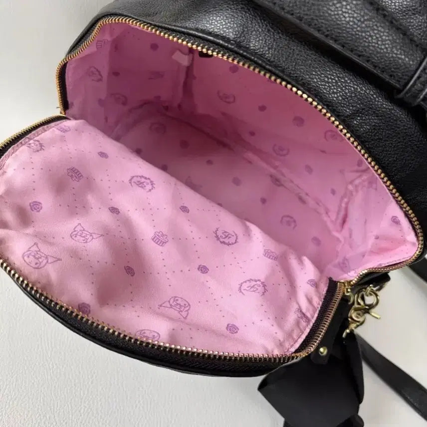 [BUNJANG] Kuromi Maison de FLEUR Backpack / 메종드플뢰르 쿠로미 백팩 가방 블랙 지뢰계 양산형 서브컬쳐