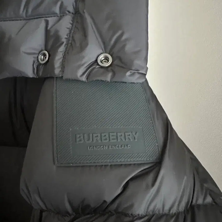 [BUNJANG] Burberry Black Padded Jacket L / 버버리 남성 블랙 패딩 L 팝니다