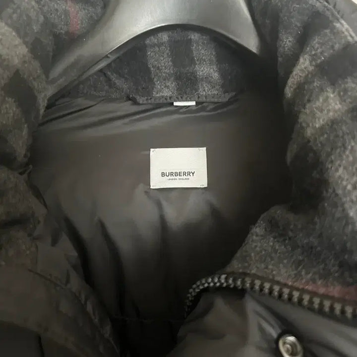 [BUNJANG] Burberry Black Padded Jacket L / 버버리 남성 블랙 패딩 L 팝니다