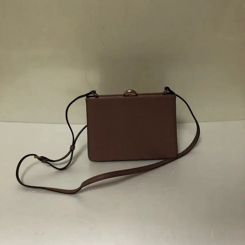 [BUNJANG] J.ESTINA Crossbody Bag / 제이에스티나 크로스백@9904