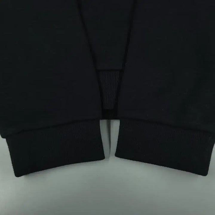 [BUNJANG] Lacoste Croc Patch Cotton Sweatshirt (Size S) / 라코스테 블랙 톤톤 크록패치 코튼 스웻 맨투맨 티셔츠 S