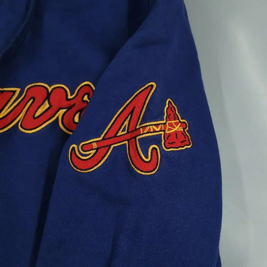 [SOLD OUT] MLB 엠엘비 피그먼트 네이비 레드 애틀랜타 브레이브스 로고 코튼 스웻