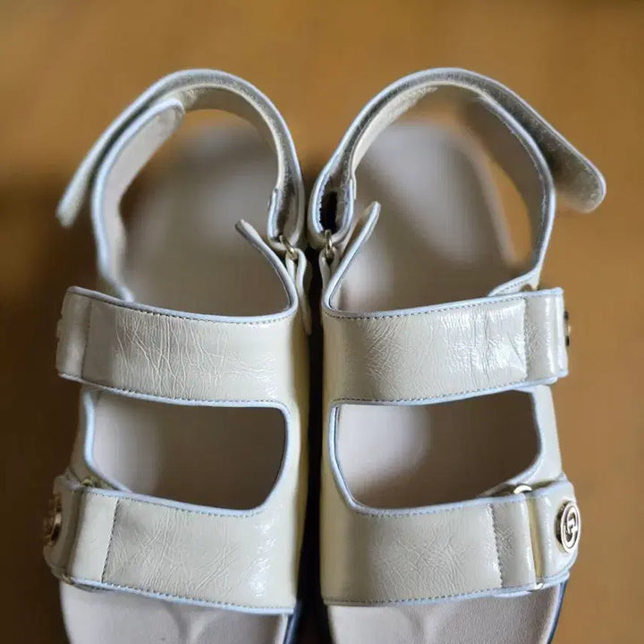 [BUNJANG] Geiger Ivory Women's Sandals (Size 240) / [정품] Geiger 아이보리 여성샌들 240