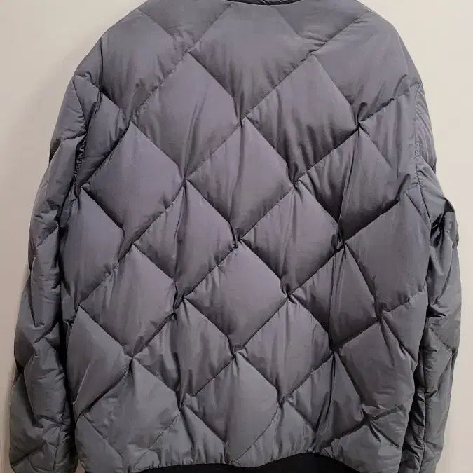 [BUNJANG] Discovery Men's Goose Down Padded Jacket / 디스커버리 남성 구스다운 패딩