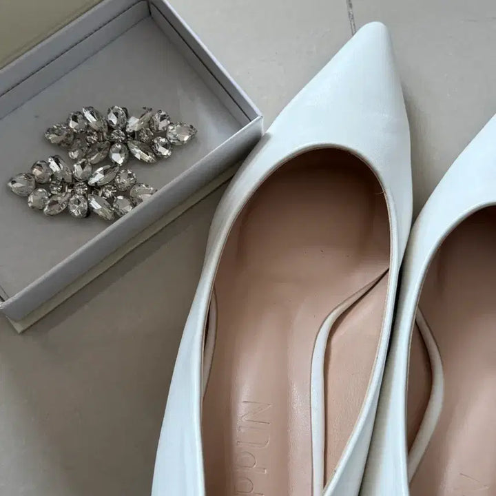 [BUNJANG] White Wedding Shoes / 사뿐 화이트 웨딩촬영 결혼식 구두 결혼2부신발