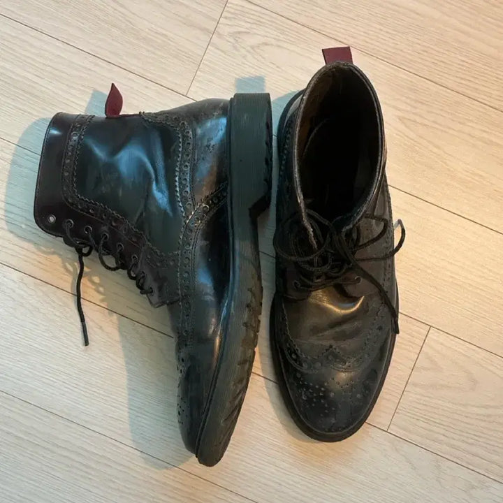 [BUNJANG] Giuseppe Morelli Black Enamel Boots / 블랙 에나멜 부츠 (이탈리아 Giuseppe Morelli)