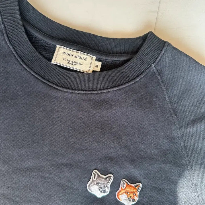 [BUNJANG] Maison Kitsune Fox Head Sweatshirt Black / 메종키츠네 폭스헤드 맨투맨 블랙