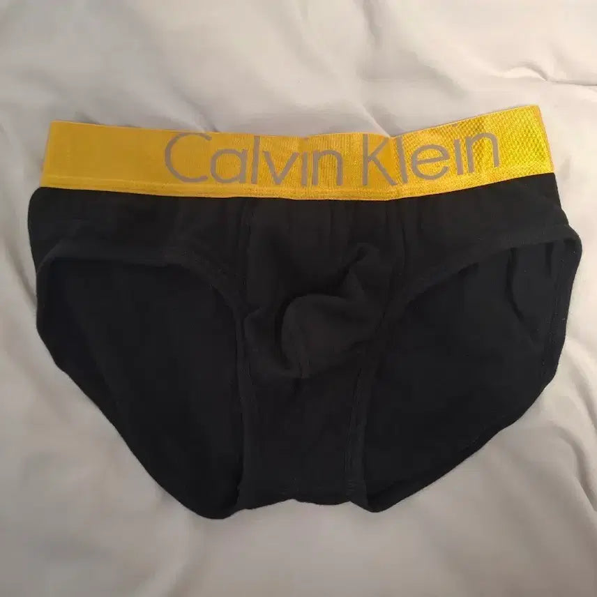 [BUNJANG] Calvin Klein Underwear / 켈빈클라인 언더웨어 4세트 팝니다.
