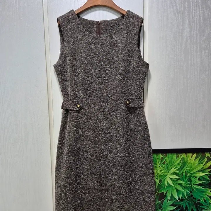 [BUNJANG] Sleeveless Dress / 브라운 톤 슬리브리스 원피스