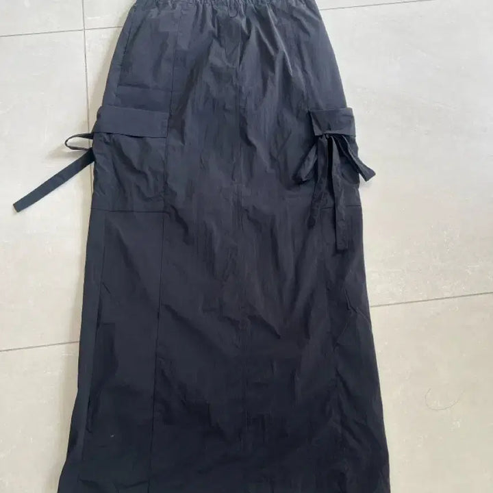 [BUNJANG] Prada Long Skirt (New) / 블랙 프라다원단 렁 스커트(새상품)