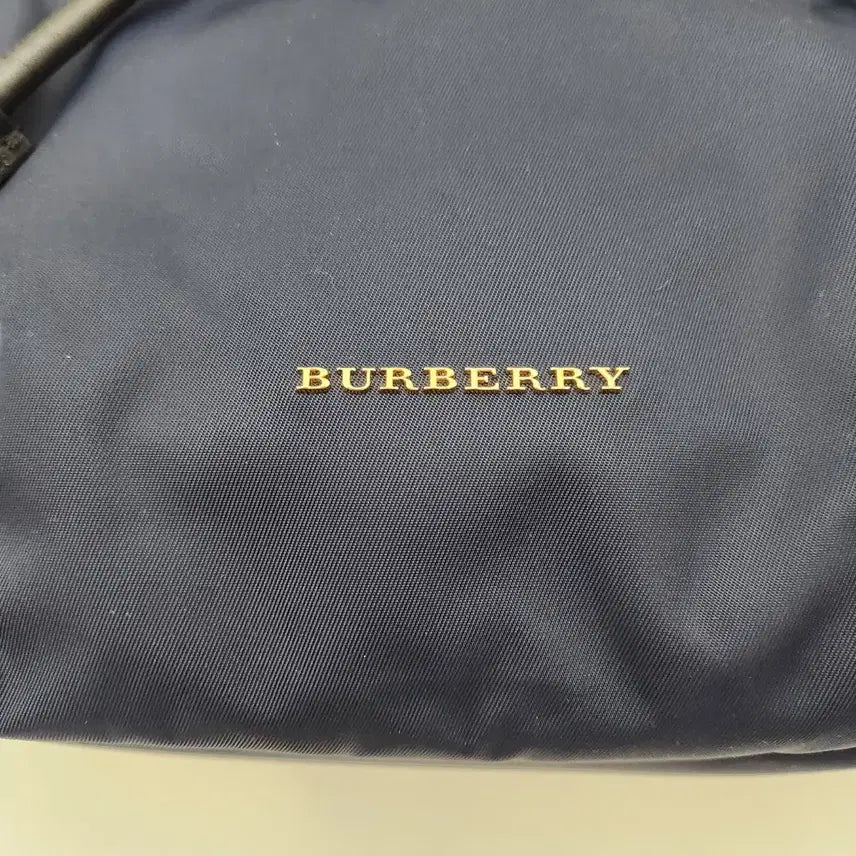 [BUNJANG] Burberry Rucksack Medium Navy (4016624) / [다올 범어점] 버버리 럭색 미듐 네이비(4016624) 상태A+