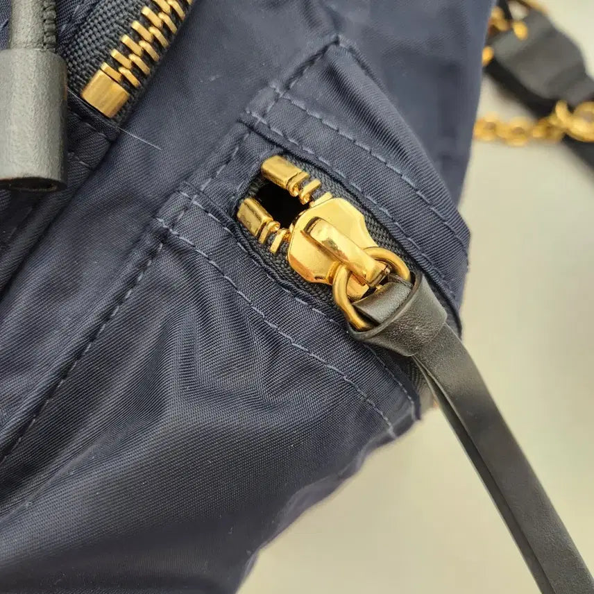 [BUNJANG] Burberry Rucksack Medium Navy (4016624) / [다올 범어점] 버버리 럭색 미듐 네이비(4016624) 상태A+