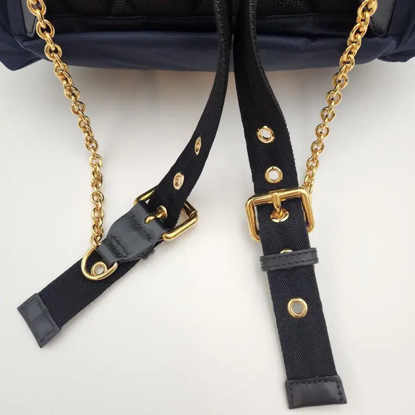 [BUNJANG] Burberry Rucksack Medium Navy (4016624) / [다올 범어점] 버버리 럭색 미듐 네이비(4016624) 상태A+