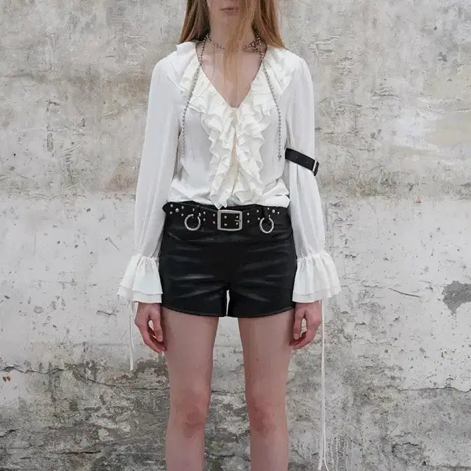 [BUNJANG] Daydreamer Frill Blouse / 프릴 블라우스 데어드