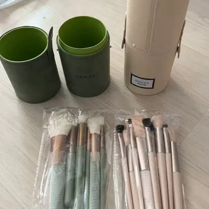 [BUNJANG] Makeup Brush Set (8-Piece & 12-Piece) / 메이크업 브러쉬 세트 (8종&12종)