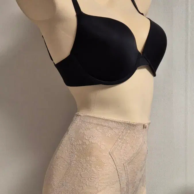 [BUNJANG] Calvin Klein Black Bra 34D / 캘빈클라인 블랙 브라 34D