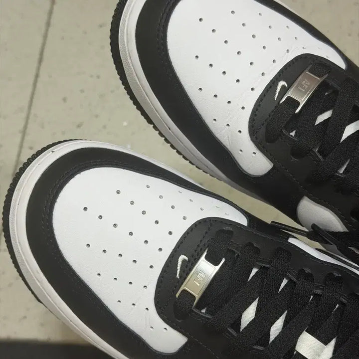 [BUNJANG] Nike Air Force Black White / 나이키 에어포스 블랙 화이트