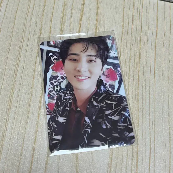 [SOLD OUT] 영케이 행날 앨범포카