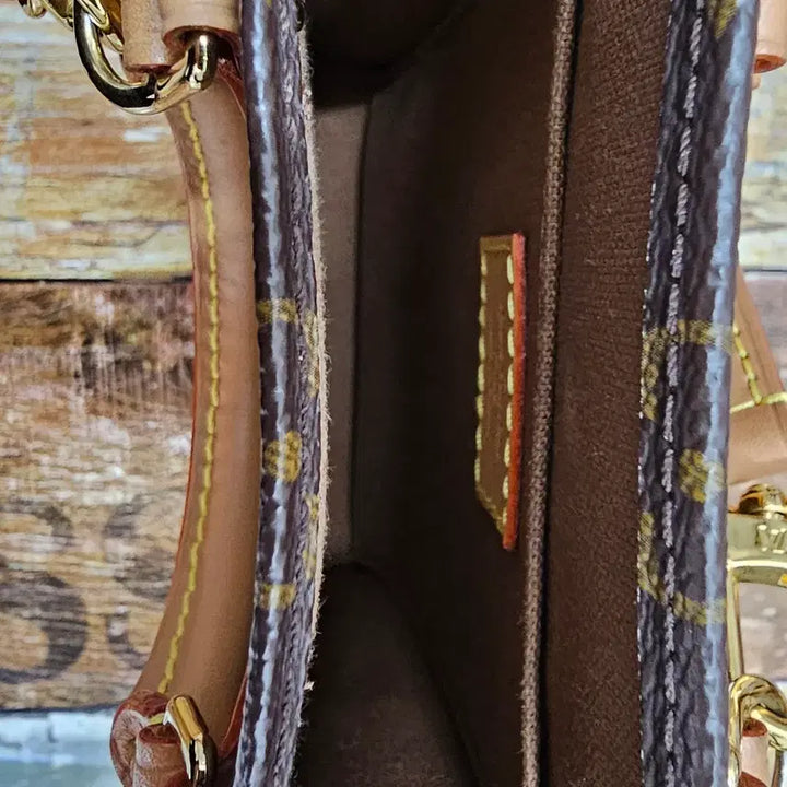 [BUNJANG] Louis Vuitton M69442 Petite Sac Plat / 루이비통 쁘띠 삭플라 M69442