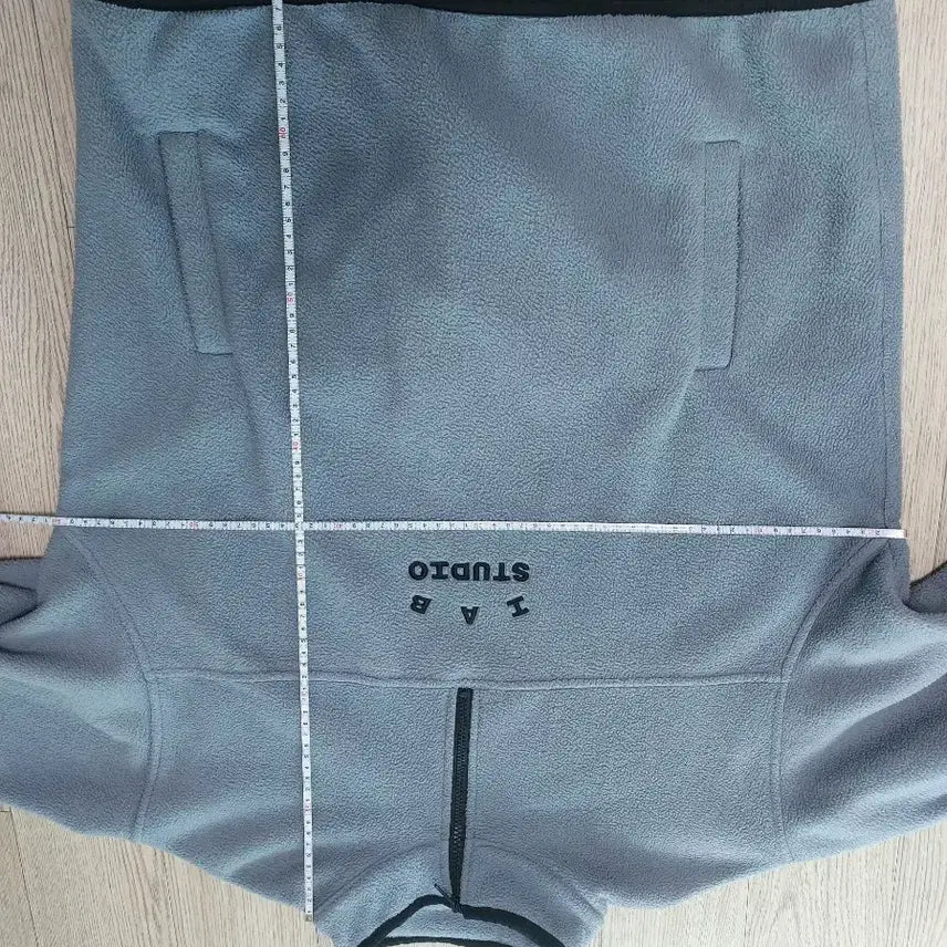 [BUNJANG] IAB Studio Cool Grey Fleece L / 아이앱 쿨그레이 후리스 플리스 L