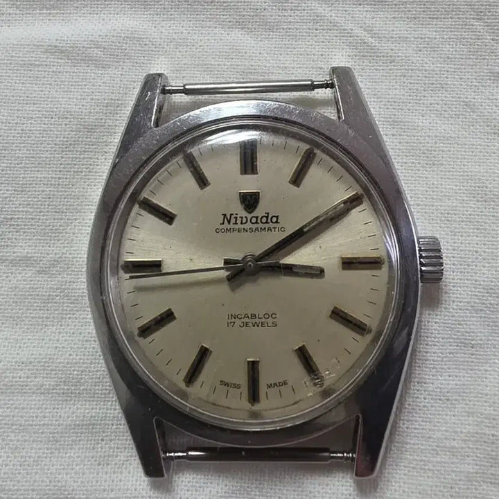 [BUNJANG] Nivada 60s Vintage Manual Wind Watch / 스위스 니바다 60년대 빈티지 수동시계